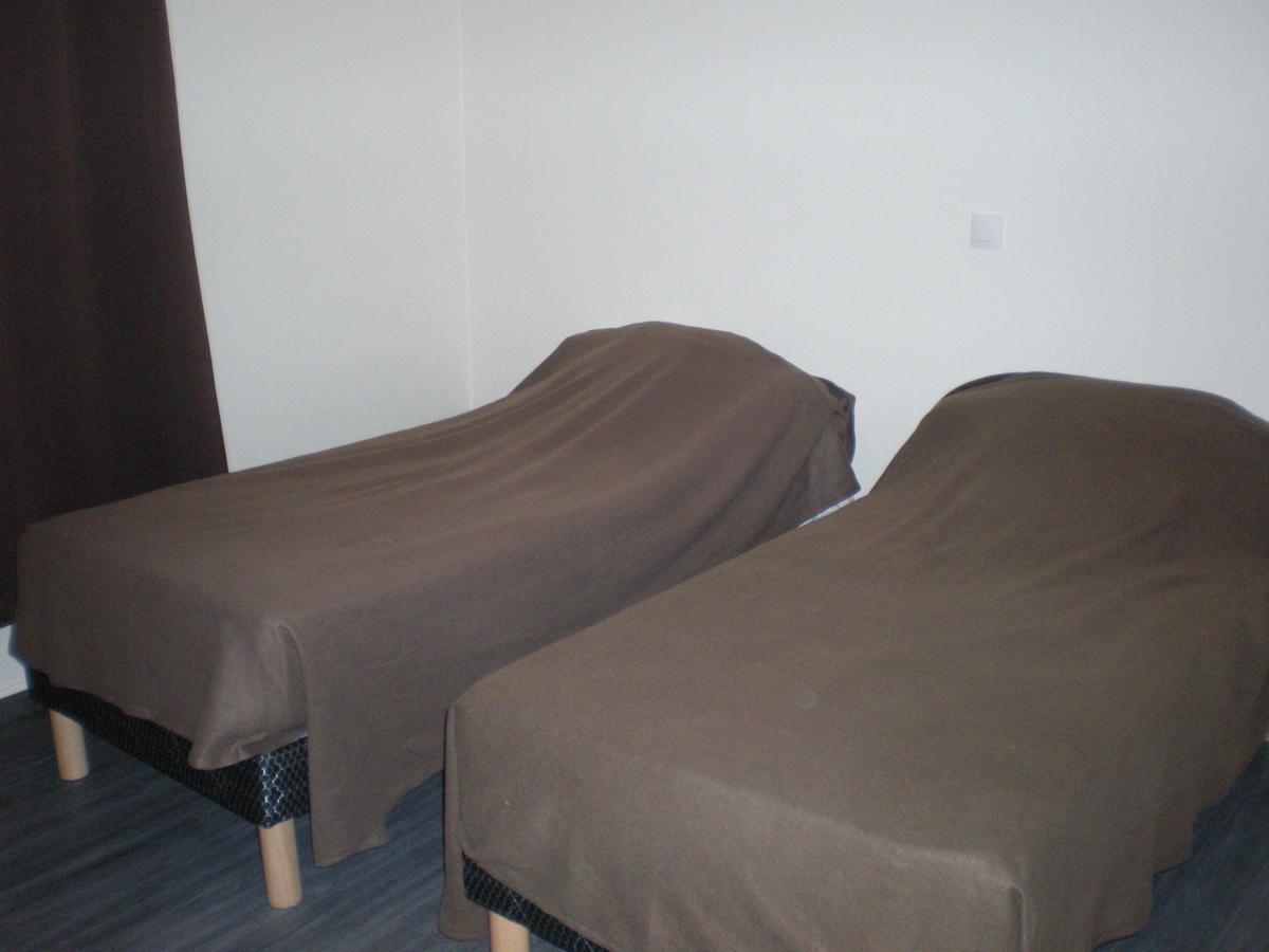 Hotel Dg Mery-sur-Oise Ngoại thất bức ảnh